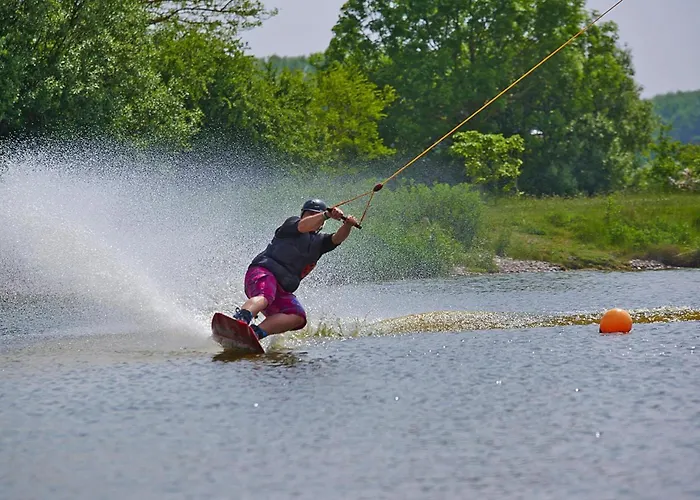 Im Freizeitpark Weissenhaeuser Appartement *